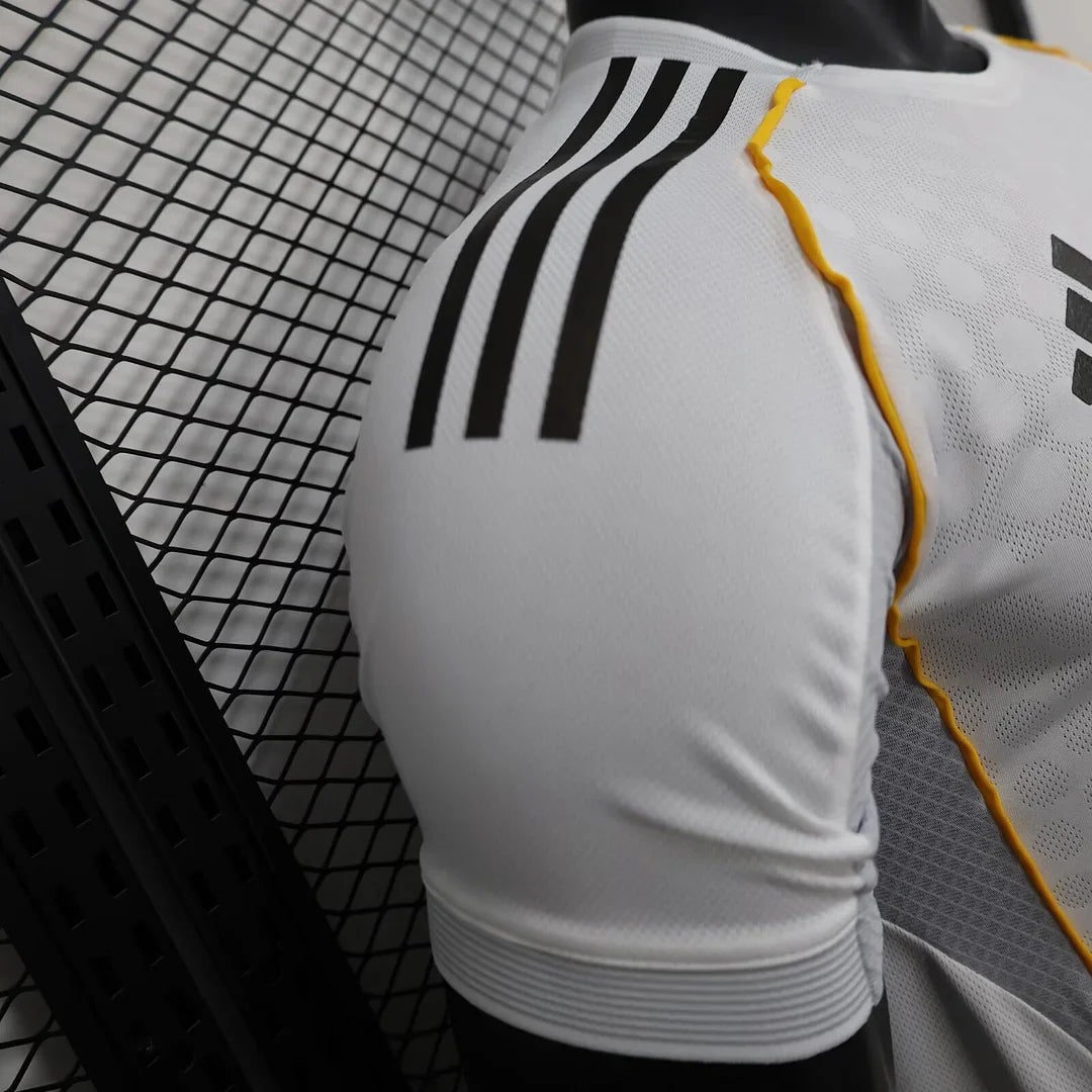 Real Madrid 2025/2026 Home Kit