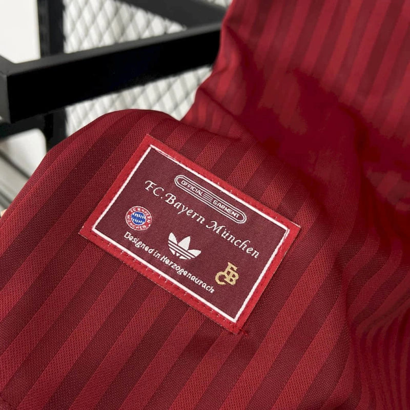 Bayern München Limited Trikot