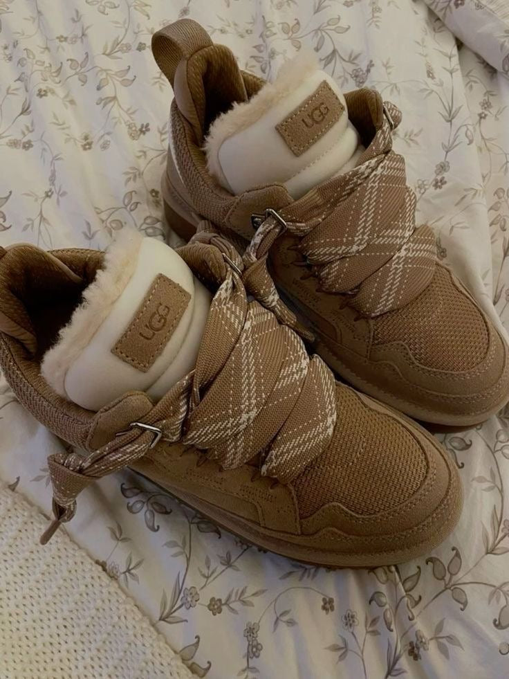 Women's Lowmel Boots