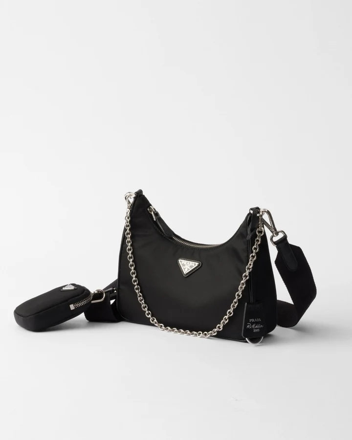 RE-EDITION SHOULDER BAG