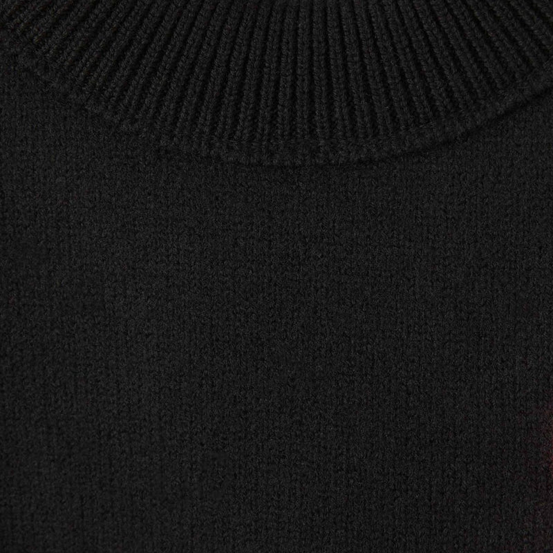 CHEST DETAIL KNIT