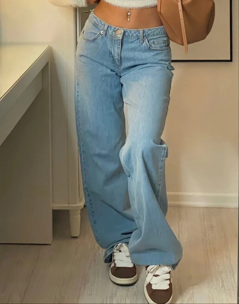 MIA LOW-RISE JEANS WOMAN