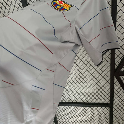 2003-2004 Retro Barcelona Auswärtstrikot