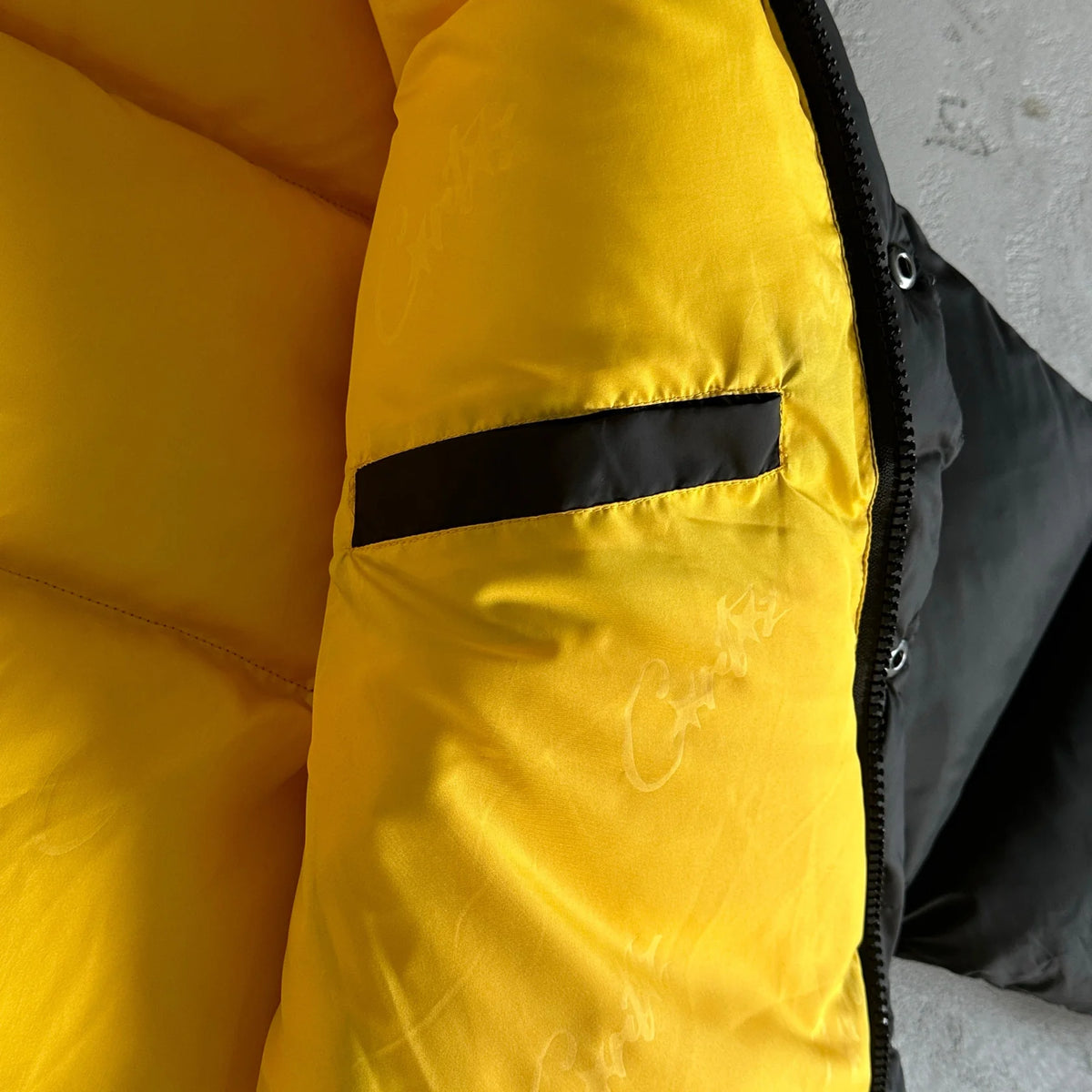 „CRTZ-Bolo“ Jacke Schwarz