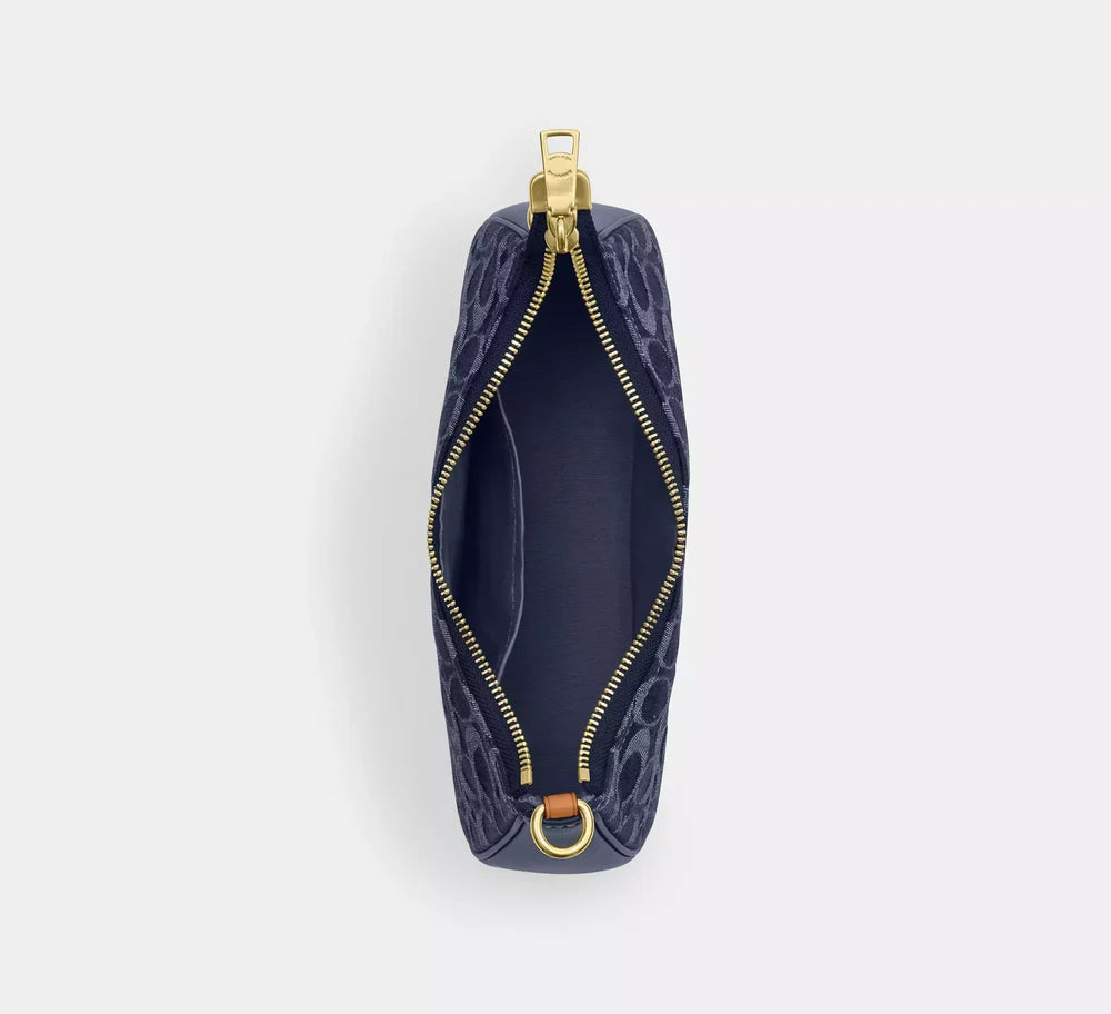 CLASSY SHOULDER BAG