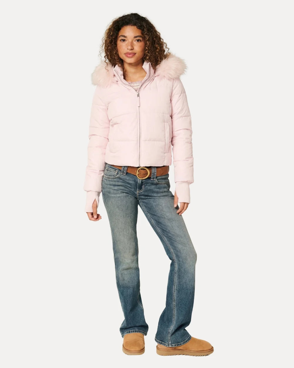 Daunenjacke mit Fellkapuze