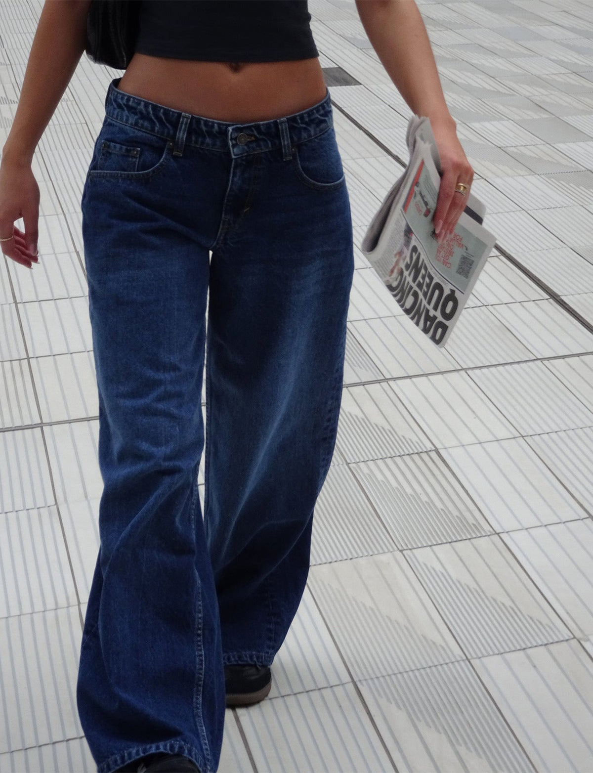 MIA LOW-RISE JEANS WOMAN